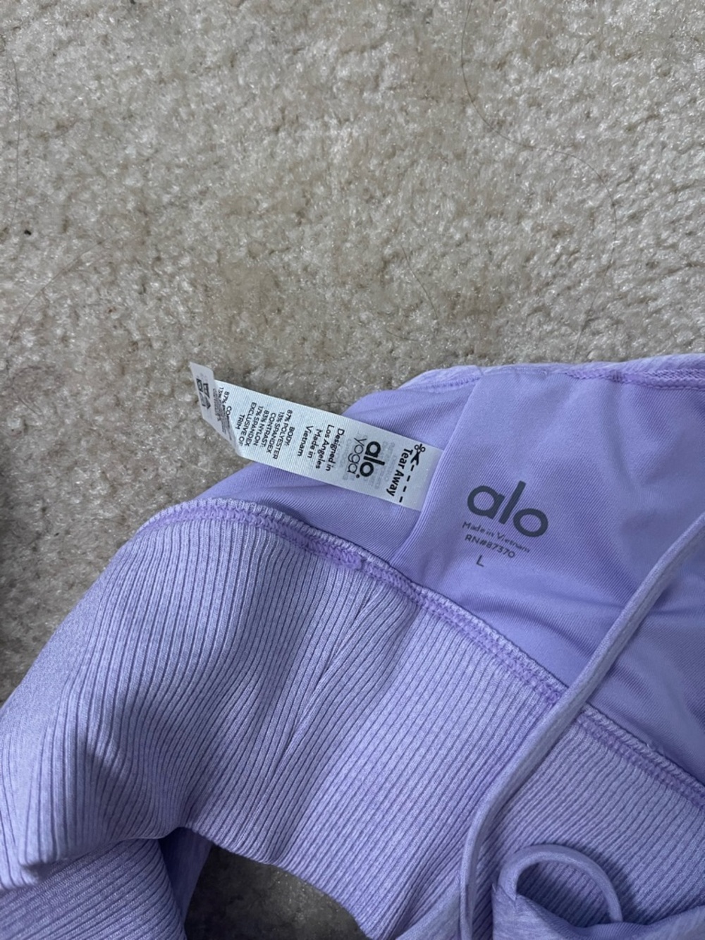 ALO Yoga Alosoft Heathered Lilac Workout SET - Picture 7 of 7